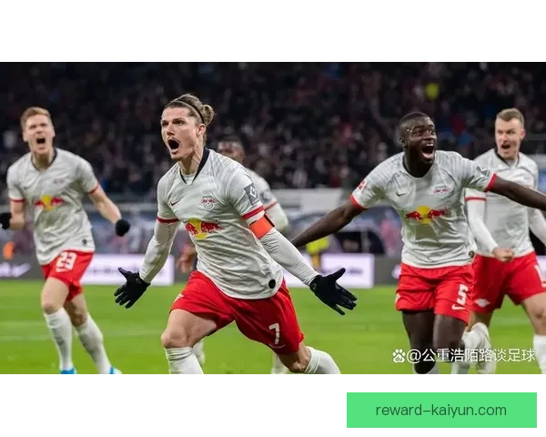 弗赖堡中场组织状态回暖，球队整体表现值得关注